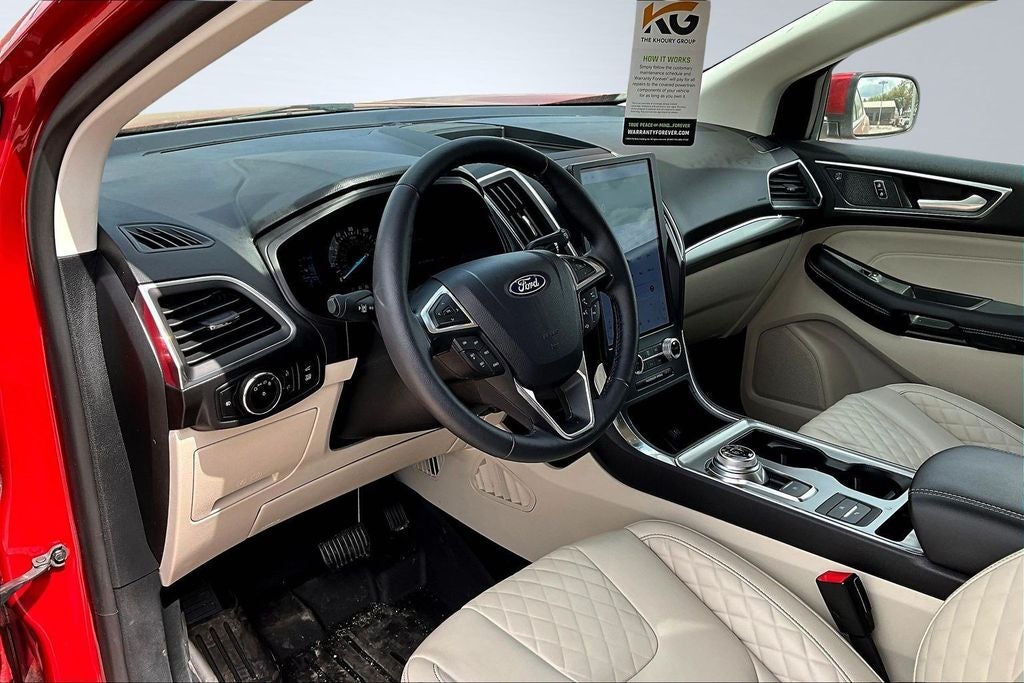 2024 Ford Edge Titanium