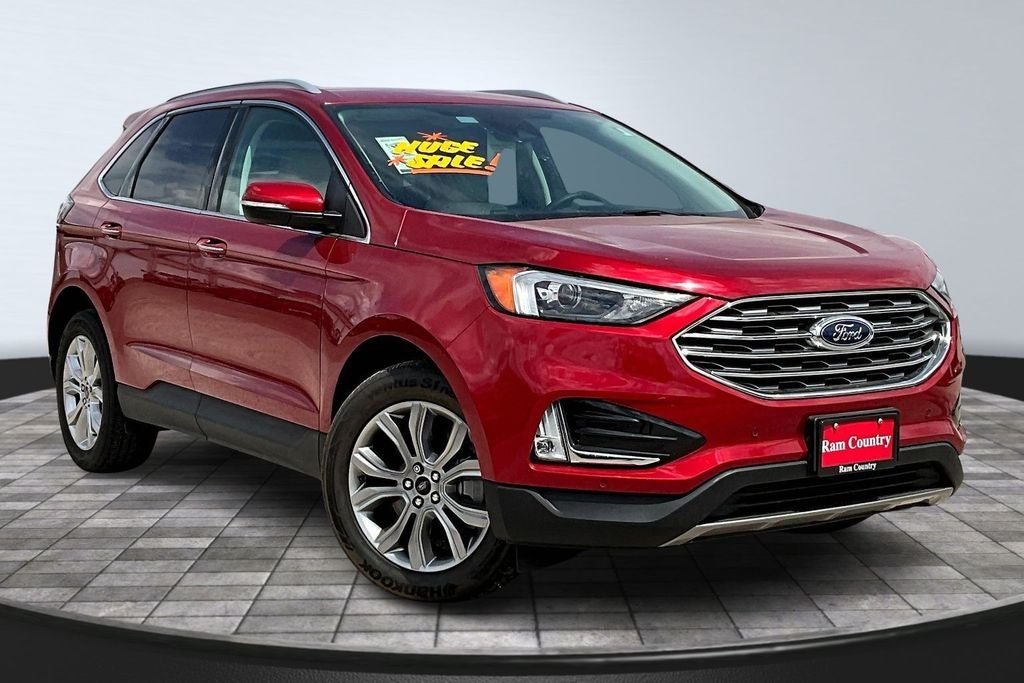 2024 Ford Edge Titanium