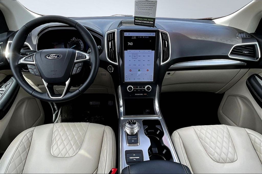 2024 Ford Edge Titanium