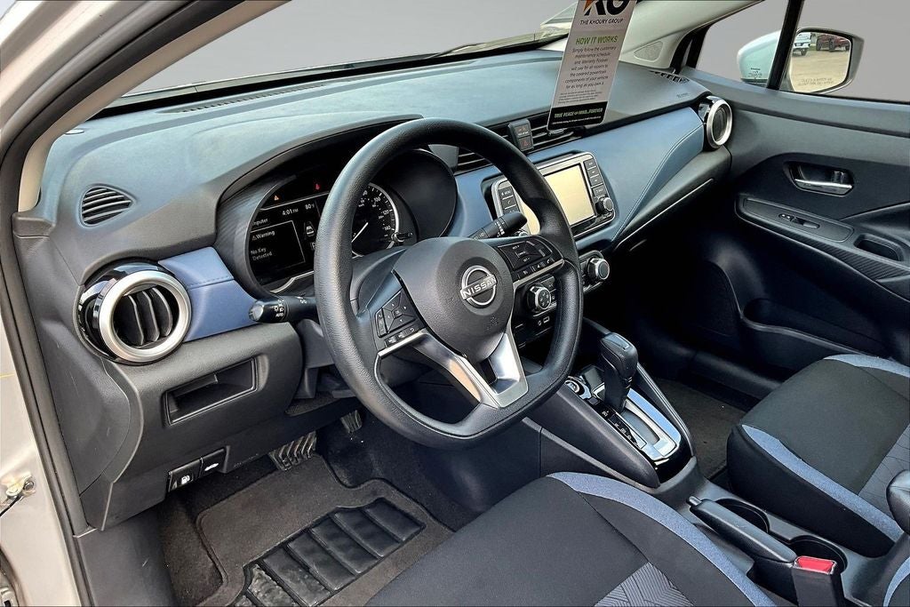 2025 Nissan Versa 1.6 SV