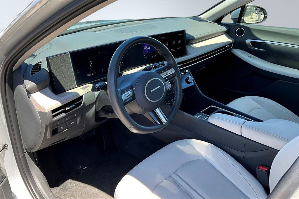 2025 Hyundai Sonata Hybrid SEL