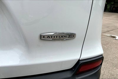 2022 Jeep Cherokee Latitude Lux