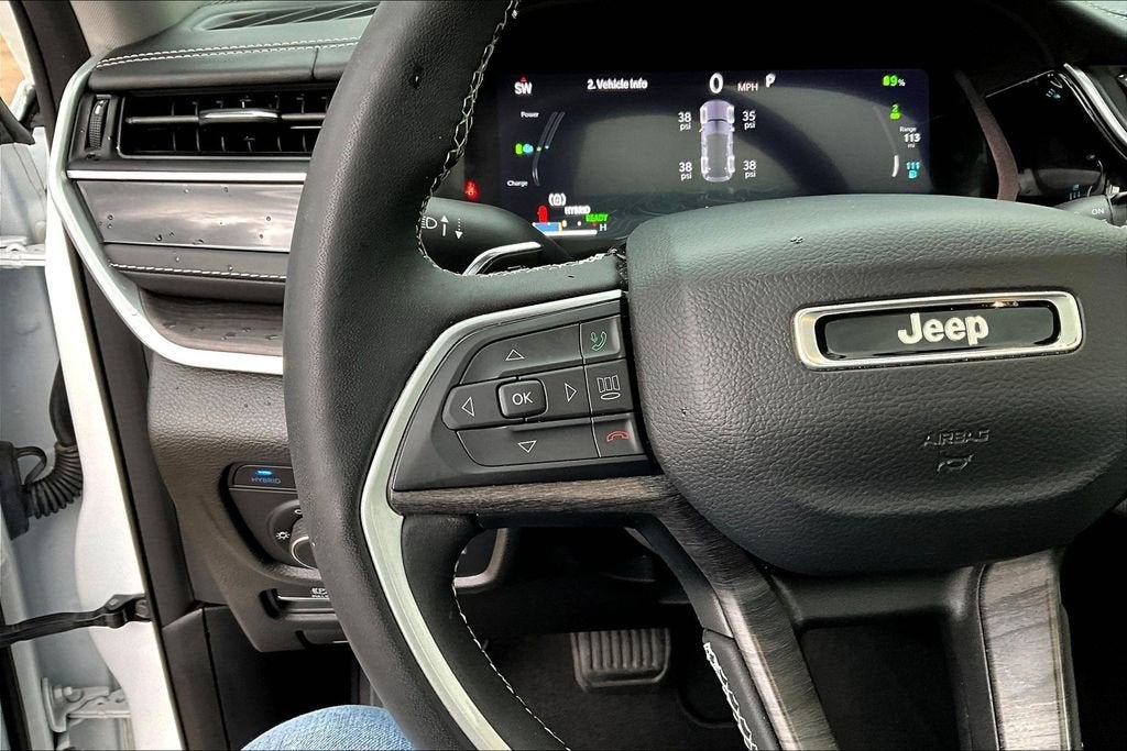 2022 Jeep Grand Cherokee 4xe BASE