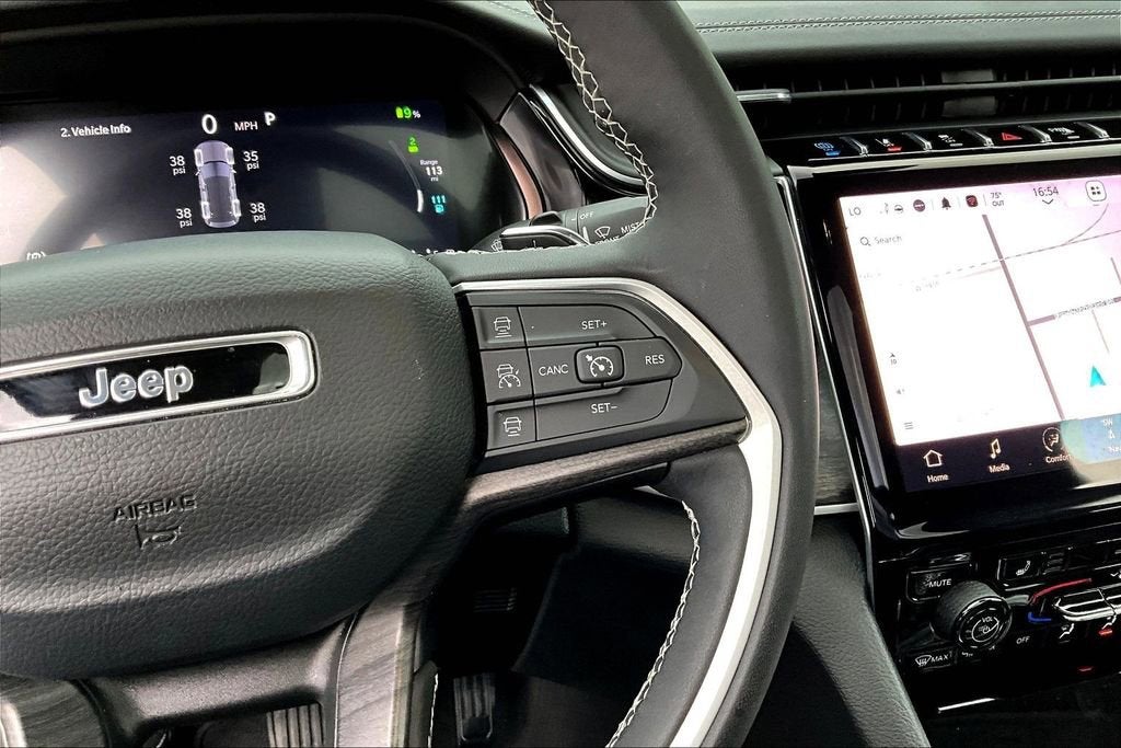 2022 Jeep Grand Cherokee 4xe BASE