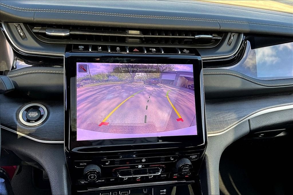 2022 Jeep Grand Cherokee 4xe BASE