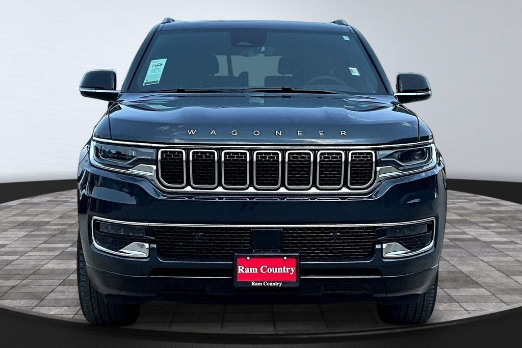 2023 Jeep Wagoneer BASE