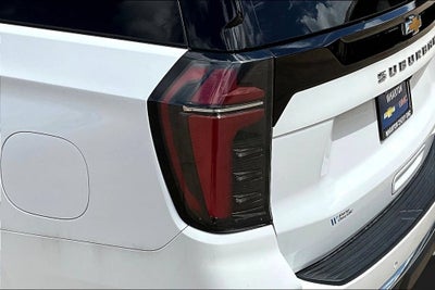 2025 Chevrolet Suburban LT