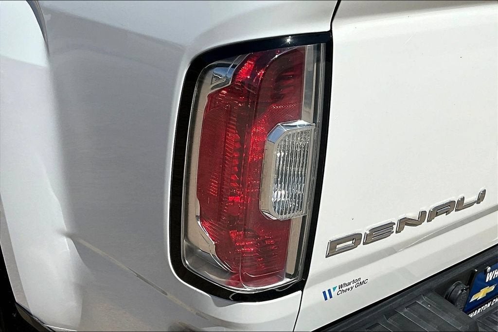2022 GMC Canyon Denali