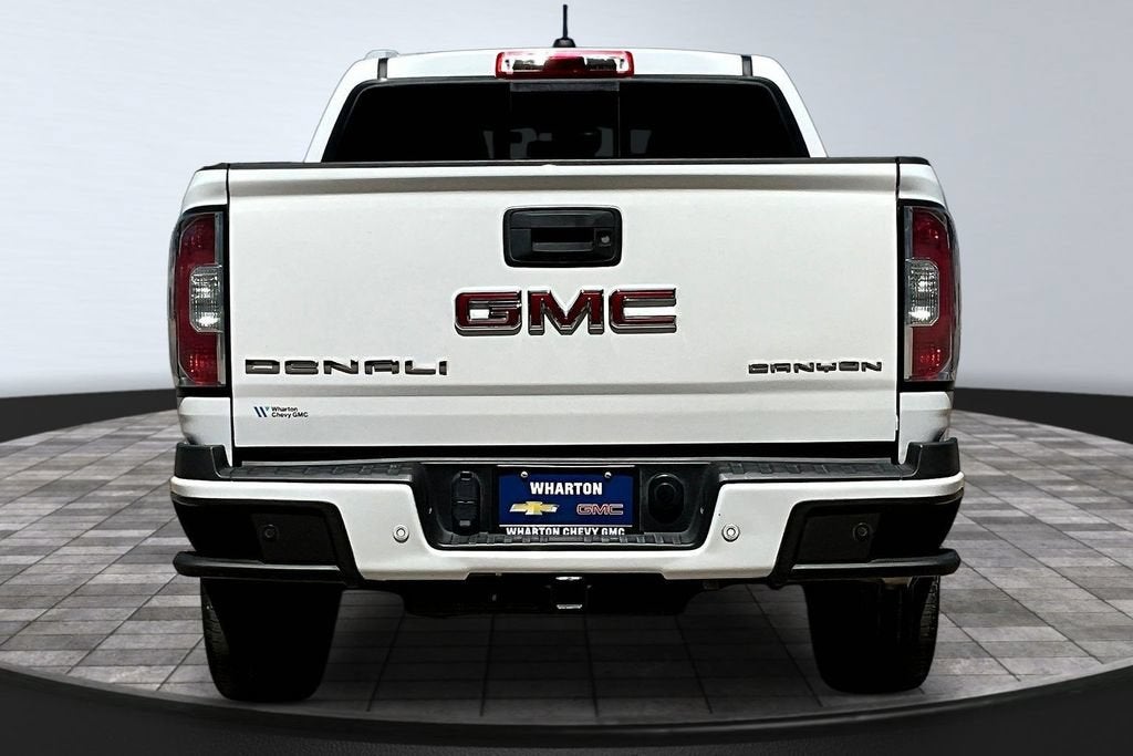 2022 GMC Canyon Denali
