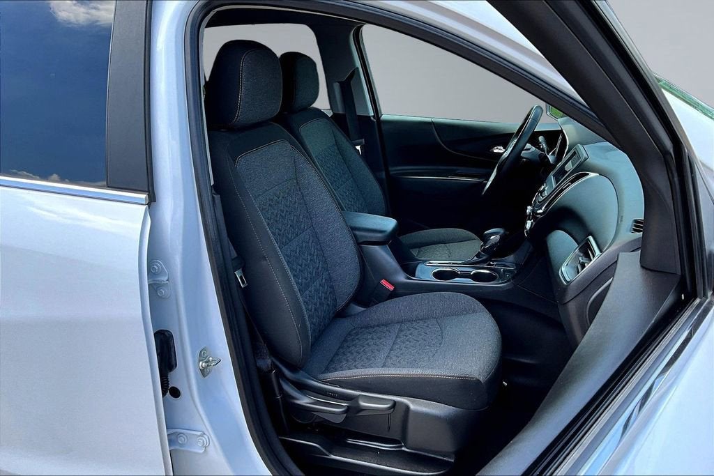 2024 Chevrolet Equinox LT - Photo 28