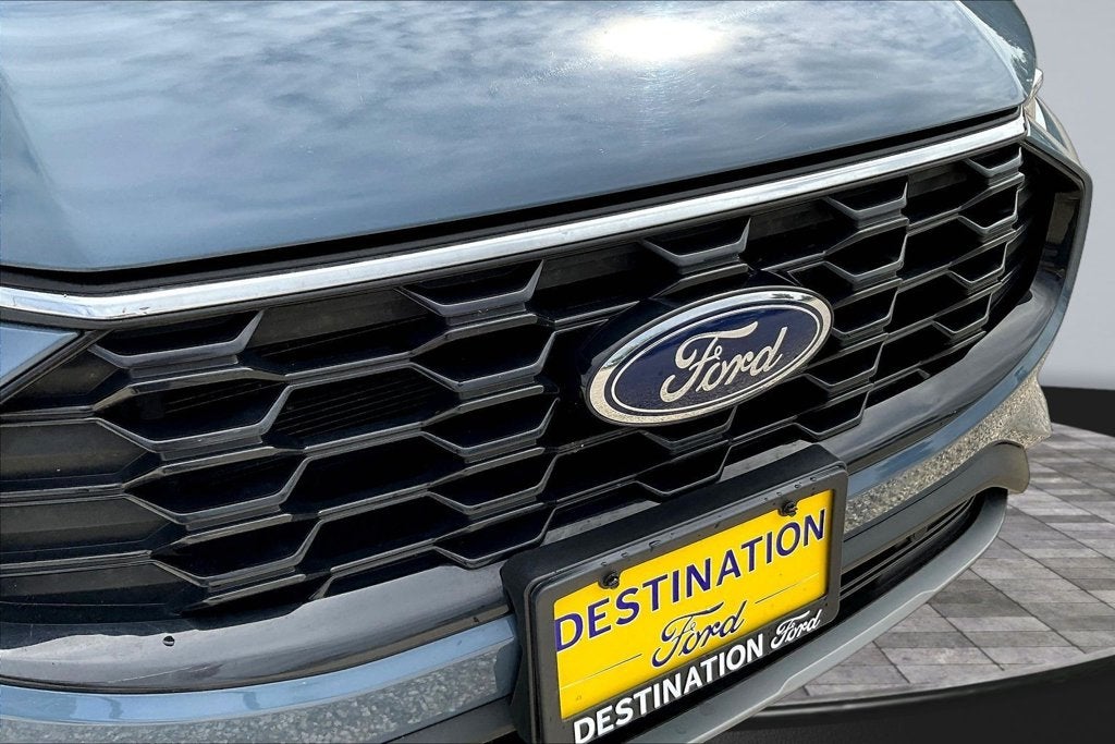 2025 Ford Escape ST-Line Select