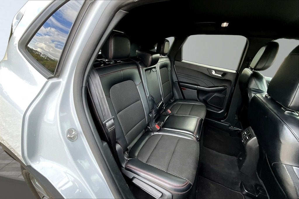 2025 Ford Escape ST-Line Select