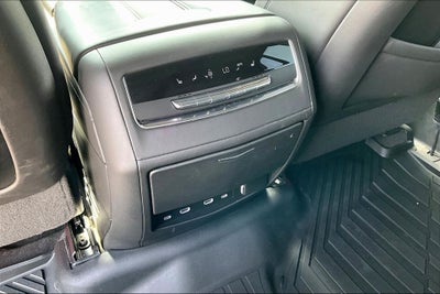 2023 Cadillac Escalade Sport Platinum
