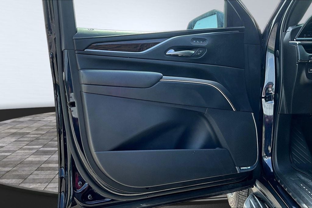 2023 Cadillac Escalade Sport Platinum