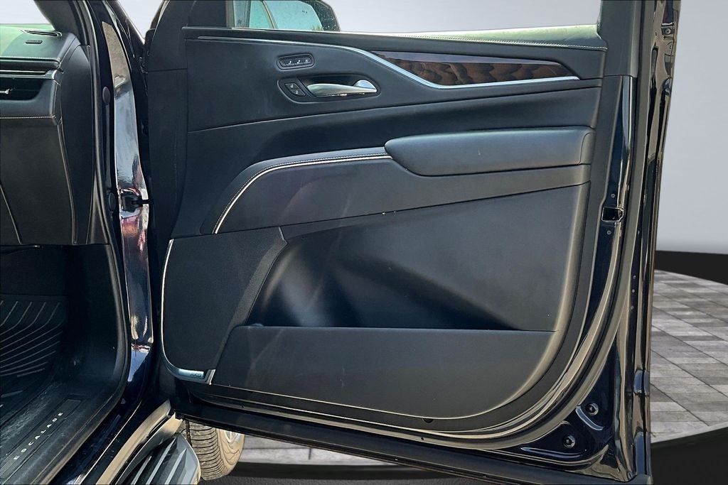 2023 Cadillac Escalade Sport Platinum