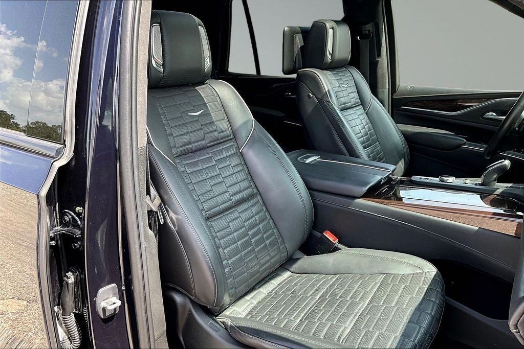 2023 Cadillac Escalade Sport Platinum