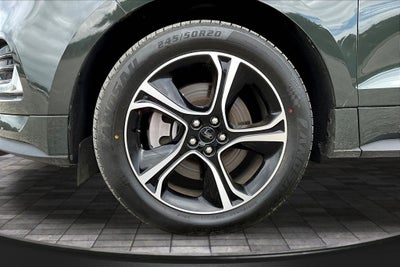 2023 Ford Edge ST