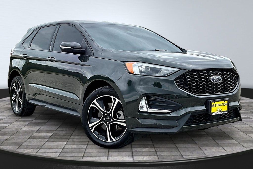 2023 Ford Edge ST