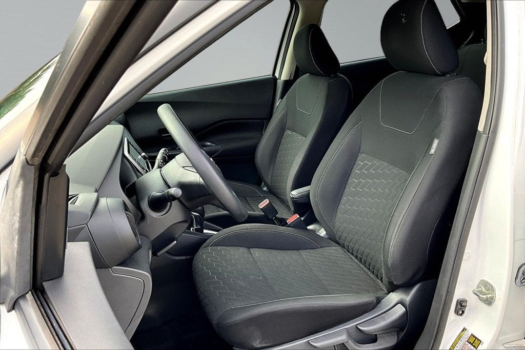 2021 Nissan Kicks S