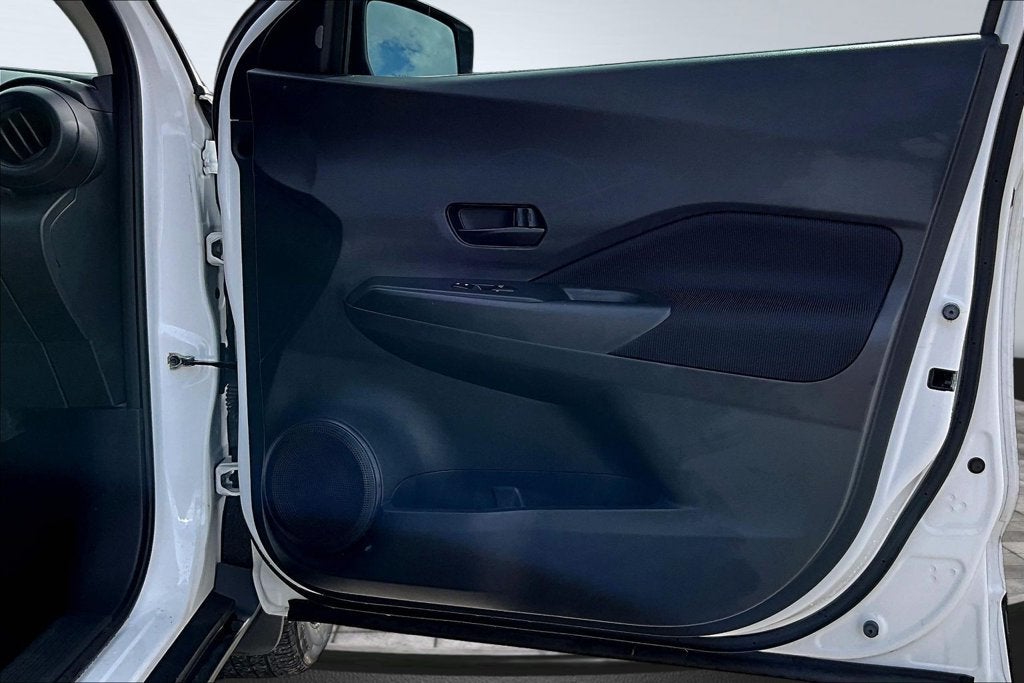 2021 Nissan Kicks S