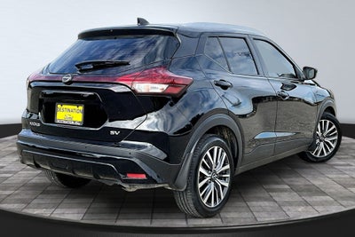 2023 Nissan Kicks SV