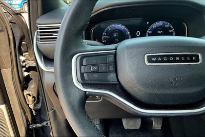 2023 Jeep Wagoneer Base