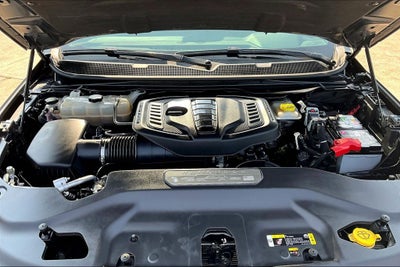 2023 Jeep Wagoneer Base