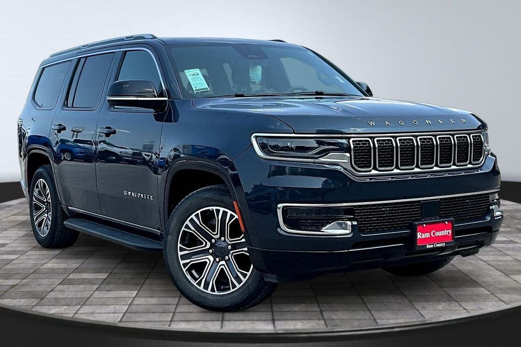 2023 Jeep Wagoneer Base