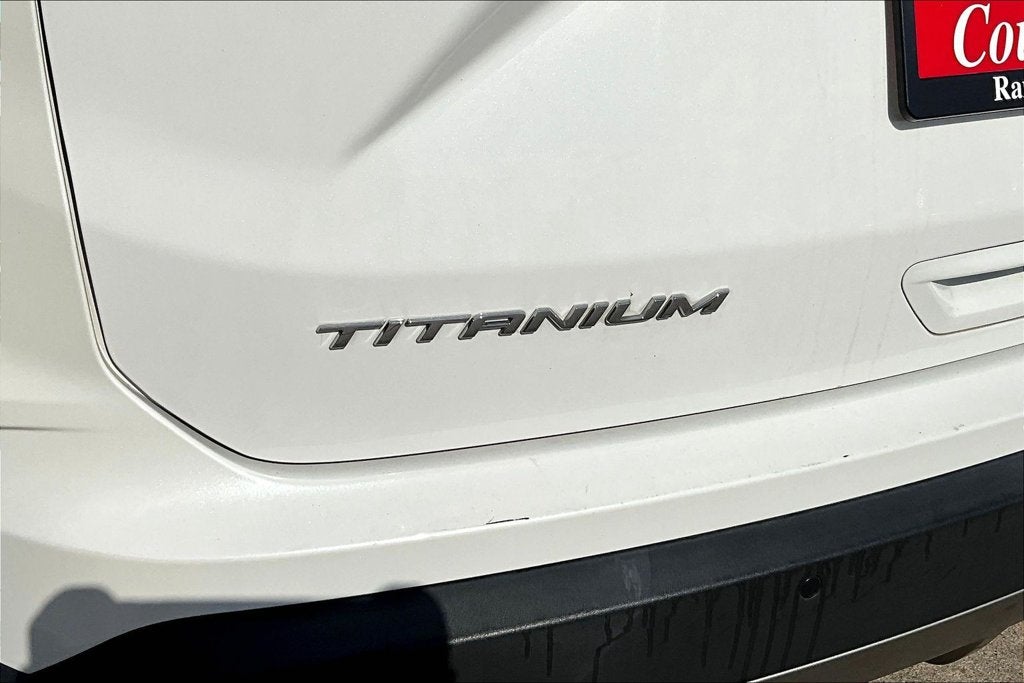 2021 Ford Edge Titanium