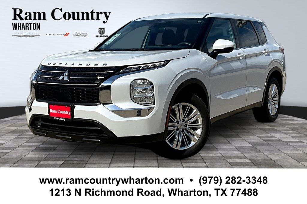 2024 Mitsubishi Outlander ES